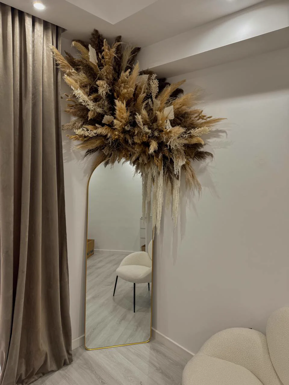 Statement floral piece in a restaurant